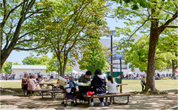 緑の広場